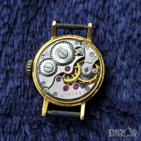 Съветски часовник позлатена рамка , снимка 4 - Антикварни и старинни предмети - 51234079