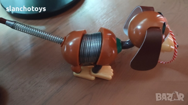 Шериф Уди и Джеси Каубойката ,Слинки кучето или Виличко, снимка 14 - Плюшени играчки - 50742210