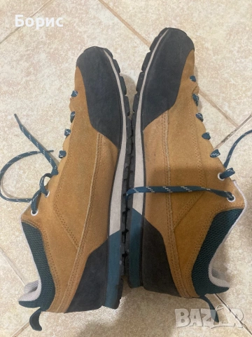 Мъжки туристически Quechua Arpenaz 500,43",отлични, снимка 3 - Маратонки - 53039542