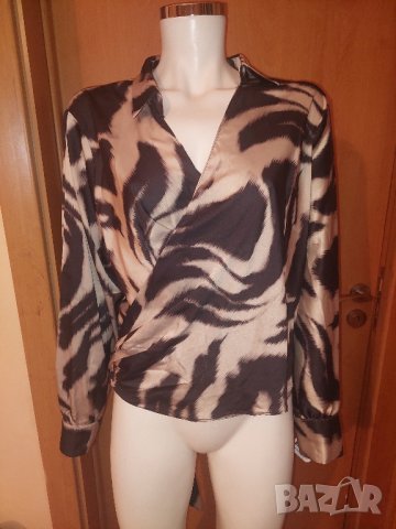 Елегантни ризи от сатен Fervente за едри дами, снимка 7 - Ризи - 43613587