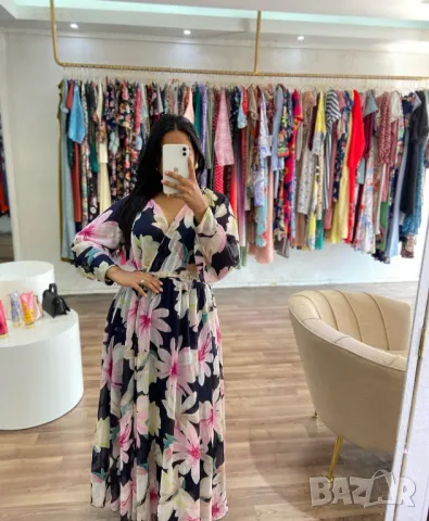 En focus XL, XXL Разкошна шифонена дълга рокля с флорален принт 