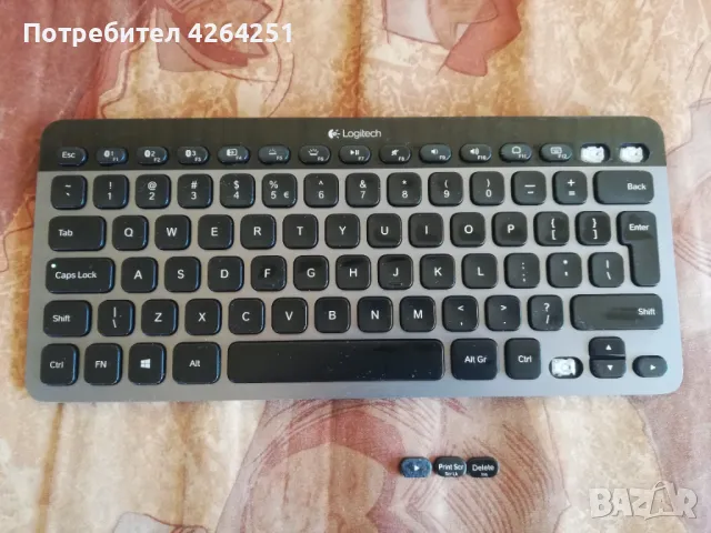 Logitech Bluetooth Keyboard K810