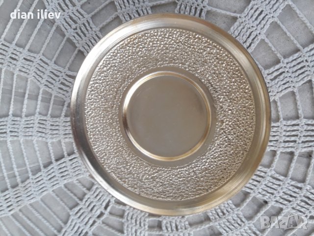 Стари подложки за чаши 