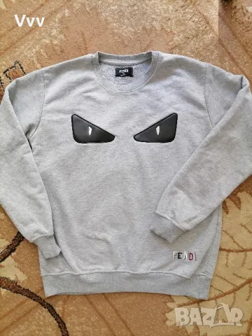 Блуза Fendi M, снимка 2 - Блузи с дълъг ръкав и пуловери - 47575858