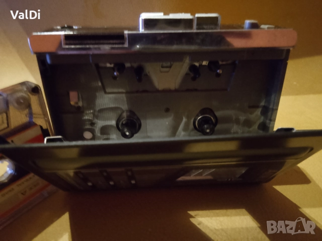 Walkman AIWA HS-G35 Mkll, снимка 3 - Радиокасетофони, транзистори - 52653335