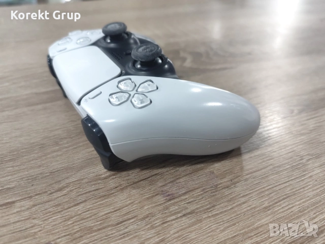 PlayStation 5 контролер оригинален