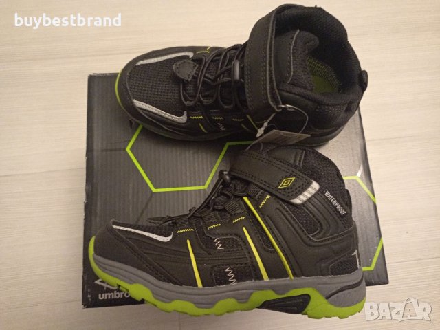 Umbro номера 30 и 31 Оригинални Водоустойчиви Детски Боти код 1142, снимка 5 - Детски боти и ботуши - 42994170