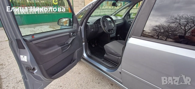 Opel Meriva, снимка 2 - Автомобили и джипове - 53212288