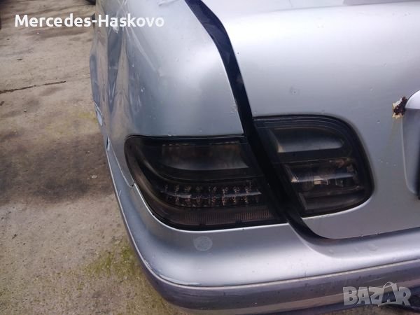 Ляв и Десен стопове за  MERCEDES w208, снимка 2 - Части - 37050840
