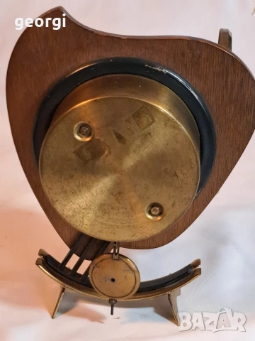 настолен механичен часовник Orfac, снимка 6 - Антикварни и старинни предмети - 53093448