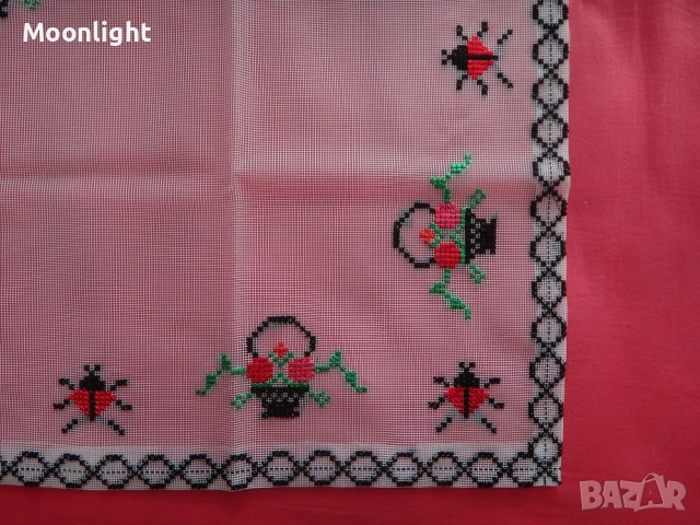 Тюлени покривки, снимка 4 - Покривки за маси - 53221431