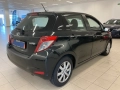 Toyota Yaris 1.4 D-4D Active, снимка 3