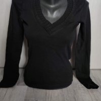 Черна блуза в-деколте, снимка 5 - Блузи с дълъг ръкав и пуловери - 43061324