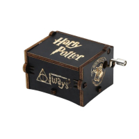 Дървена музикална кутия Хари Потър , Хогуортс Hary Potter Грифиндор, снимка 1 - Декорация за дома - 44843813
