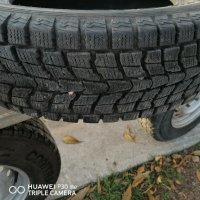 Зимни гуми за джип 225/65R17, снимка 3 - Гуми и джанти - 39005069