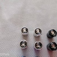 Качественни метал капачки за вентили винтили с емблеми на Шкода Skoda за кола автомобил джип ван бус, снимка 6 - Аксесоари и консумативи - 33655422
