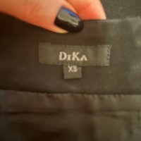 Черна елегантна пола DiKa, XS размер, снимка 3 - Поли - 43134101