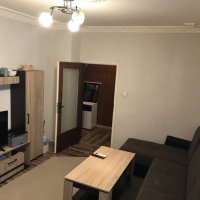 Продавам 5-стаен апартамент, снимка 1 - Aпартаменти - 44004706