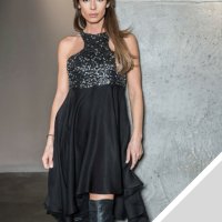 Черна рокля Illuminee, снимка 2 - Рокли - 43146813