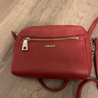 Чанти DKNY, снимка 2 - Чанти - 32322945