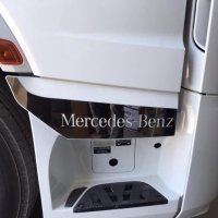 Декорация врата - Mercedes ACTROS MP4 (2 броя), снимка 1 - Аксесоари и консумативи - 33072857
