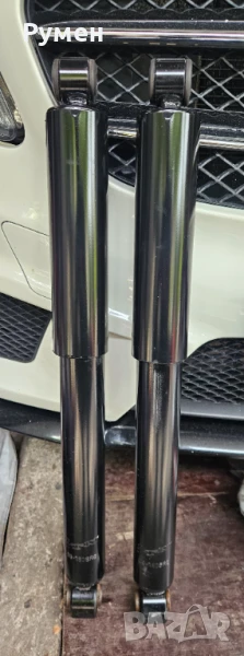 Нови задни амортисьори за Кия Соренто 2005, снимка 1