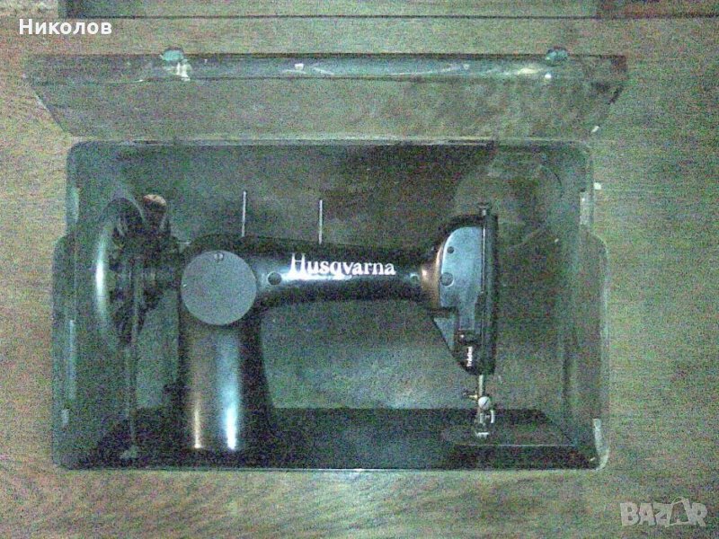 HUSQVARNA Крачна шевна машина модел CB-N, снимка 1
