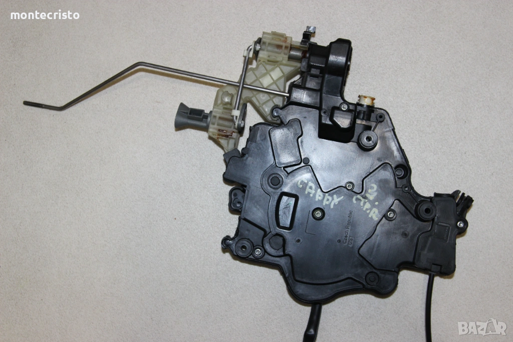 Дясна брава плъзгаща врата VW Caddy (2004-2010г.) 2K0843654N / 2K0 843 654 N, снимка 1