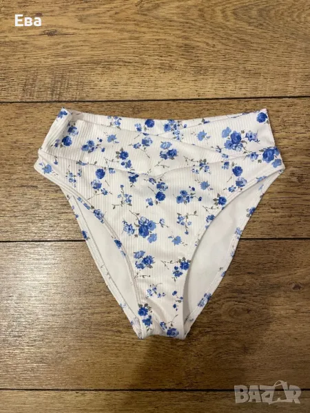  HOLLISTER Долнище на бански тип бикини в Бяло, снимка 1