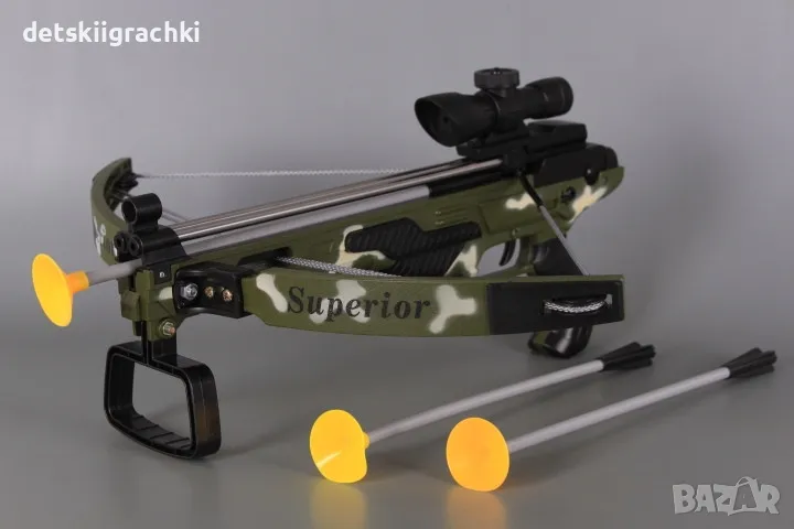 Арбалет с 3 стрели и насочващ лъч , снимка 1