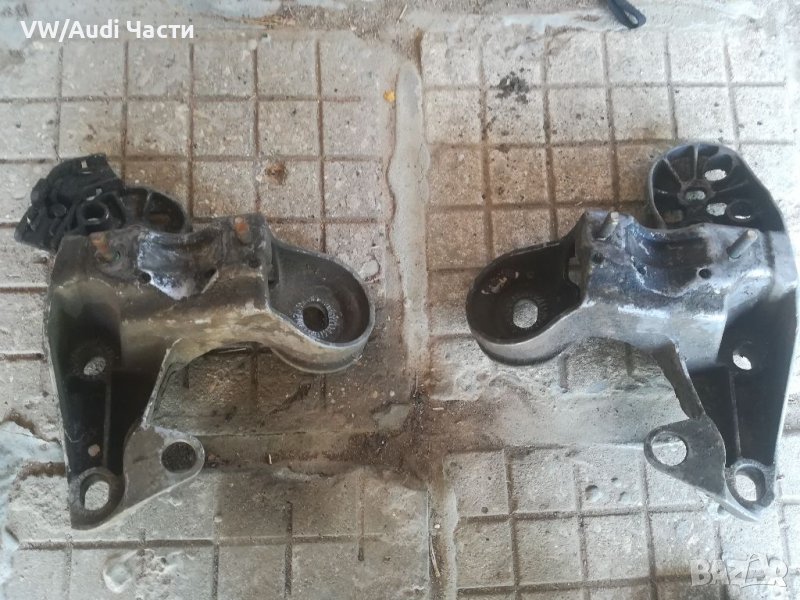 Захвати/планки двигател за Ауди А6 Audi A6 C5 Audi A4 , снимка 1