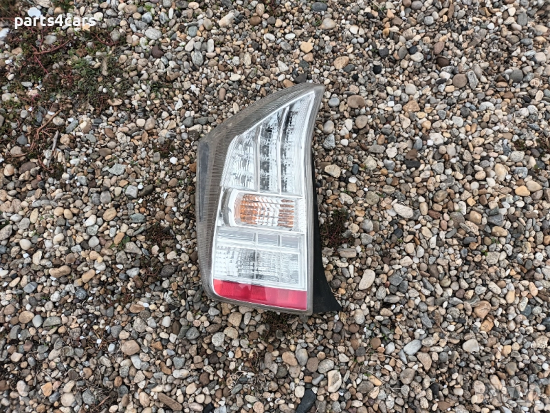 ляв лед стоп за тойота приус 09 - 12 TOYOTA PRIUS  , снимка 1