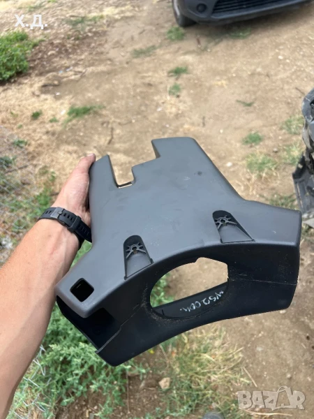 Пласмаса около волана Рено Меган/Сценик 2004г, снимка 1