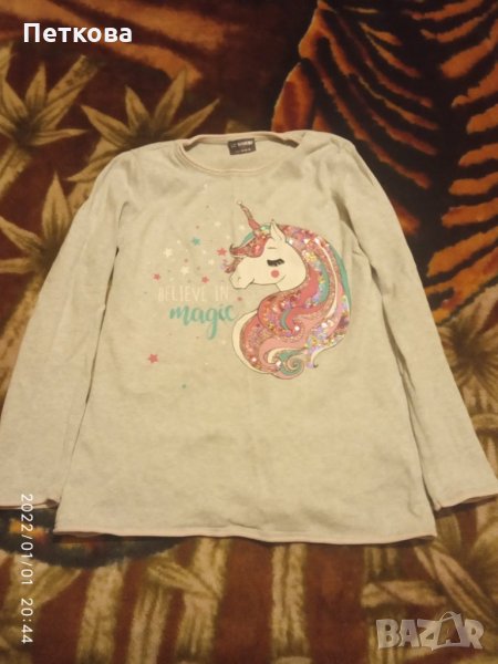 Пуловер с еднорог 🦄, снимка 1