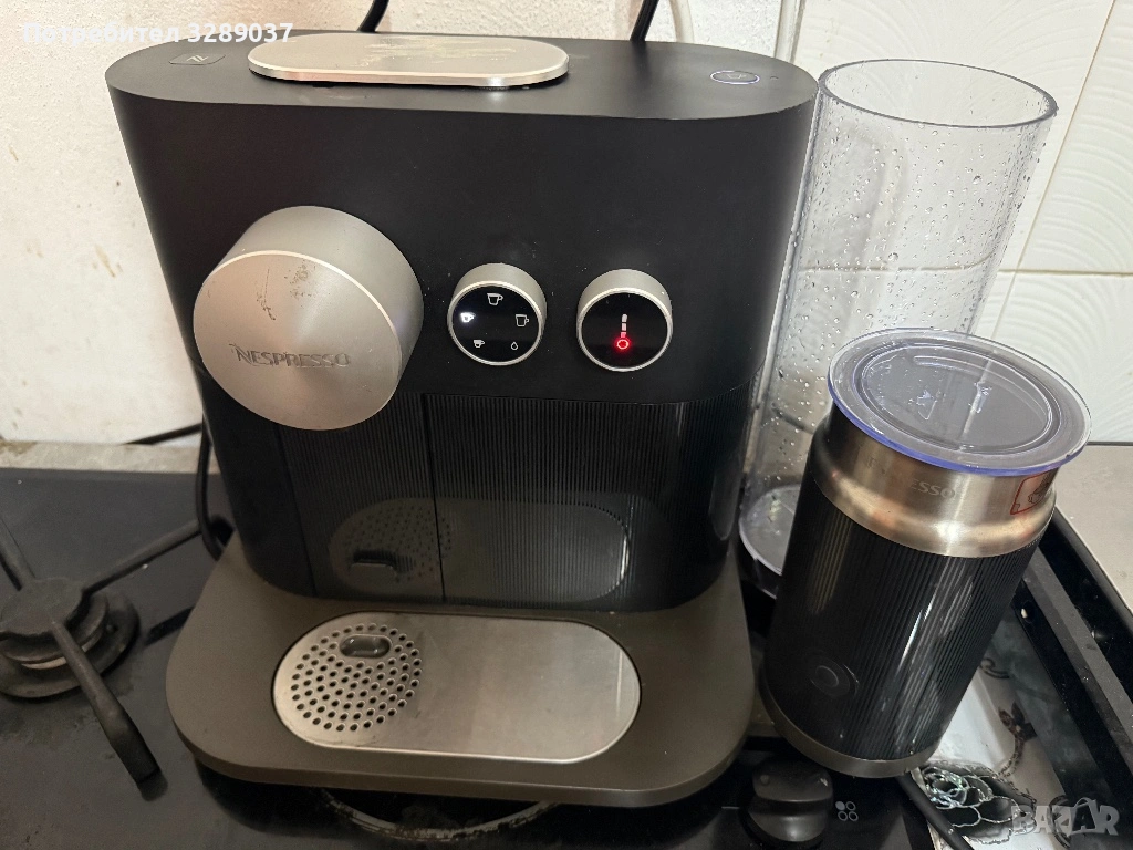 Кафемашина на Капсули Nespresso!, снимка 1