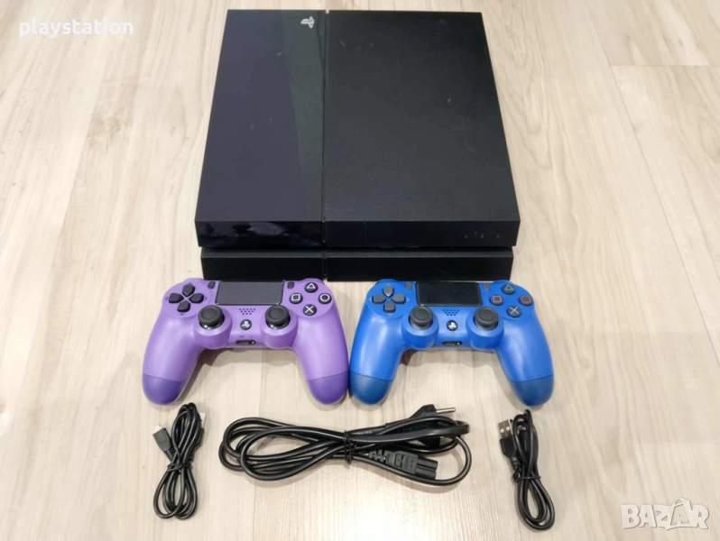 Playstation 4 с два нови контролера, снимка 1