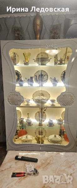 витрина за хол или кухня., снимка 1