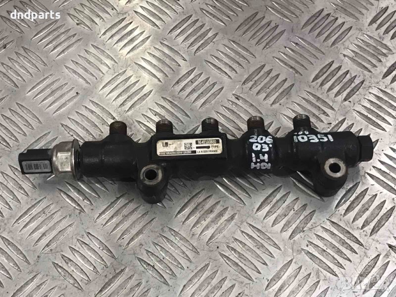 Горивна рейка Peugeot 206,1.4HDI,2003г., снимка 1