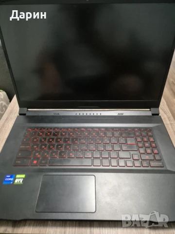 Продавам gейминг лаптоп MSI Katana GF76 11UE, снимка 2 - Лаптопи за дома - 50632462