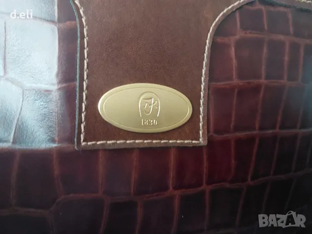 AIGNER Original Голям несесер 34/22/11 см., снимка 2 - Чанти - 49665086