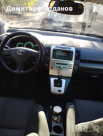 Toyota Corolla Verso 1, 8 vvti, газ, 7 местен , снимка 9 - Автомобили и джипове - 44017771