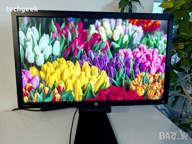 HP Z23i 23" IPS професионален ергономичен монитор (регулиране, завъртане), снимка 2 - Монитори - 53223622