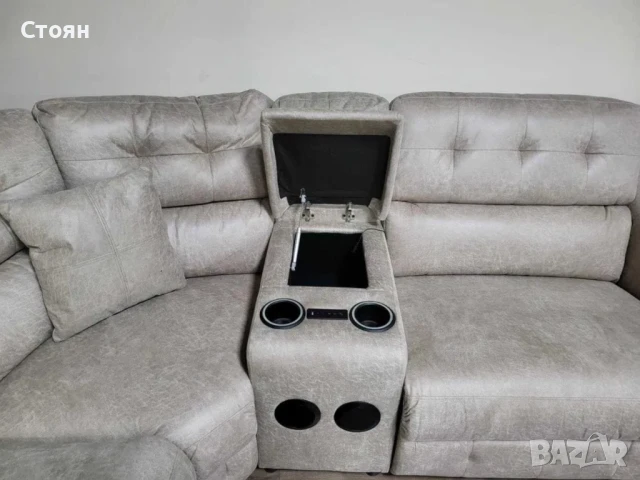 Кремав ъглов диван от плат La-z-boy с електрически релакс механизъм, снимка 10 - Дивани и мека мебел - 50841743