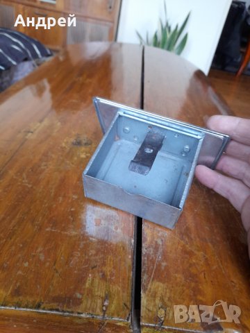 Стар автомобилен пепелник #5, снимка 4 - Други ценни предмети - 39363930