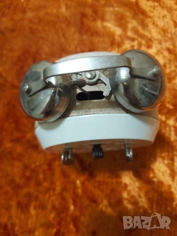 Стар будилник-Севани, снимка 6 - Антикварни и старинни предмети - 36953096