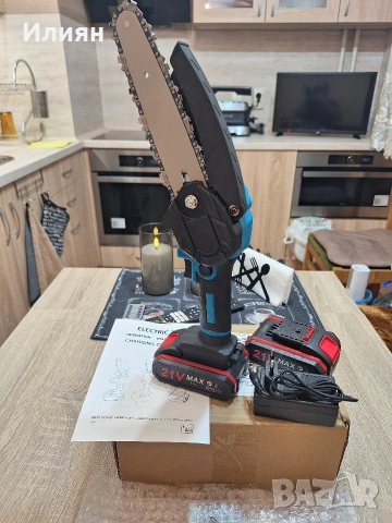 Акумолаторен верижен трион 21V *2 батерии, снимка 2 - Градинска техника - 53124780