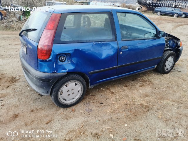 Fiat Punto Punto I (176) 1. 1 бензин (54 Hp) На части , снимка 4 - Автомобили и джипове - 27052061