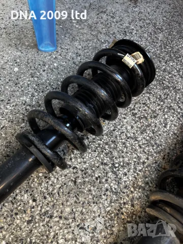 Амортесьори за DODGE Durango 2011-2014г, снимка 3 - Автомобили и джипове - 48898351