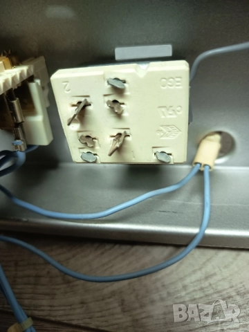 Готварска печка индезит mod: K6M5 части 6 вида В, снимка 11 - Печки, фурни - 51949463