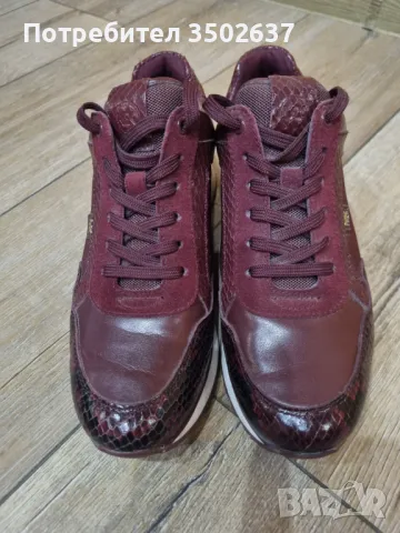 Дамски спортни обувки Michael Kors, снимка 2 - Кецове - 50333382